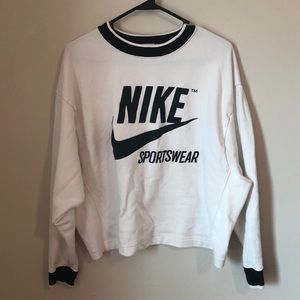 Nike cropped sweatshirt